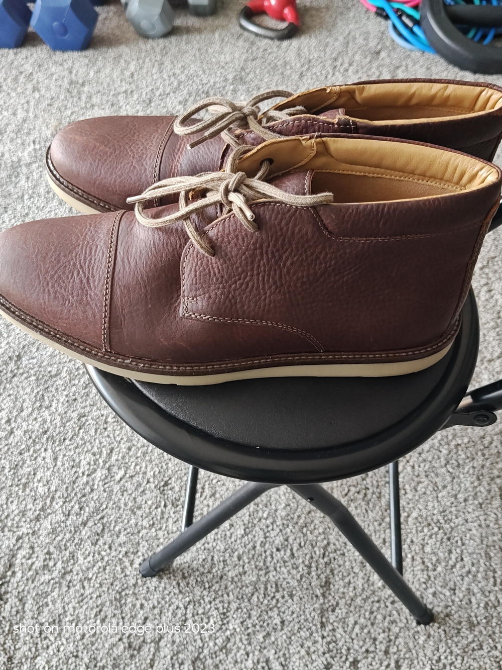 Clarks Men's Brown Leather Chukka Boots - Classic Casual Size 10